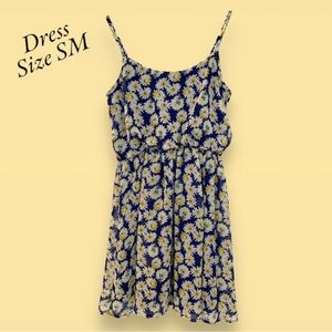 EUC/LIKE NEW - Women’s Sunflower Mini Dress from by&by, Size Small